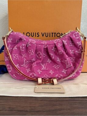 NEW LOUIS VUITTON 2026 Denim Pochette Valley Shoulder Bag in Pink Fuchsia